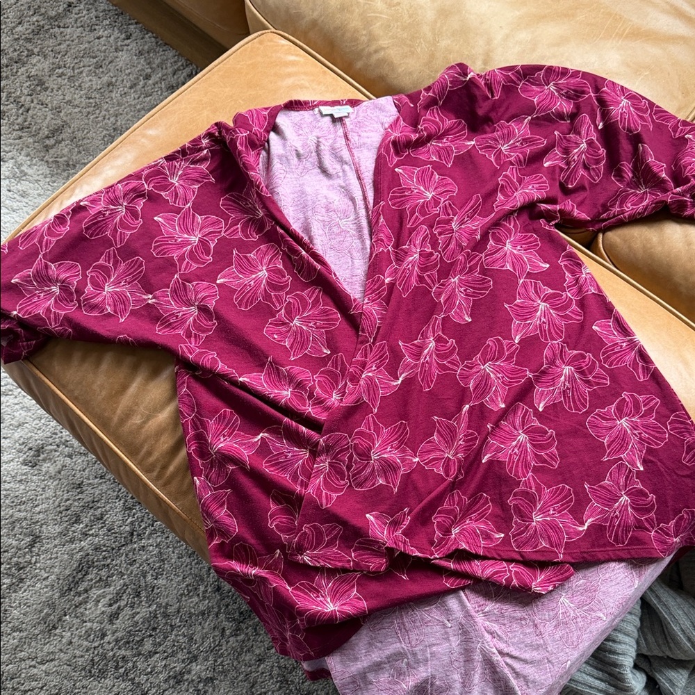 LuLaRoe Burgundy and Pink Floral Top